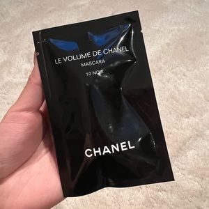 CHANEL Mascara